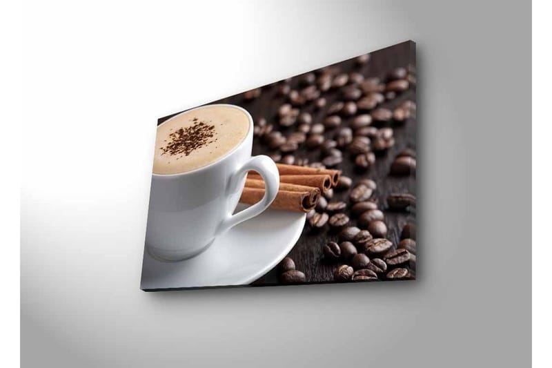 Lerretsbilde med LED-belysning - Kopp kaffe og kanelstenger på en bakgrunn av kaffebønner - Brun / Hvit / Beige - Innredning - Bilder & kunst - Lerretsbilder