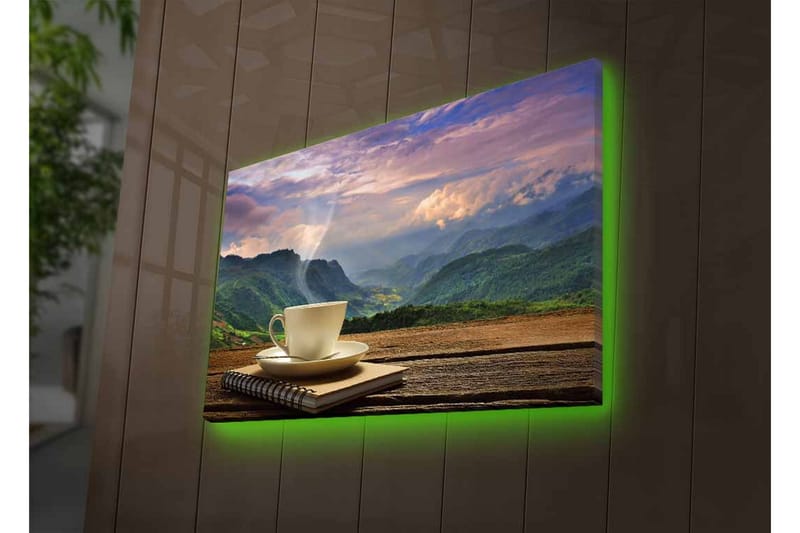 Lerretsbilde med LED-belysning - Kopp med dampende drikke foran et naturskjønt fjellandskap - Grønn / Beige / Blå - Innredning - Bilder & kunst - Lerretsbilder