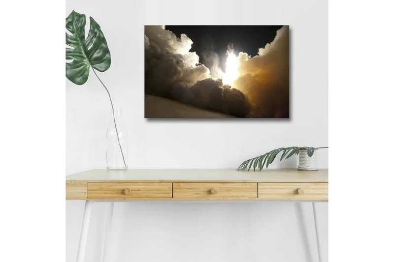 Lerretsbilde med LED-belysning - Romferge tar av gjennom skyer av røyk og damp - Mørkegrå / Oransje / Hvit - Innredning - Bilder & kunst - Lerretsbilder