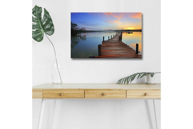 Lerretsbilde med LED-belysning - Solnedgang over en trebrygge ved vannet - Oransje / Blå / Brun - Innredning - Bilder & kunst - Lerretsbilder