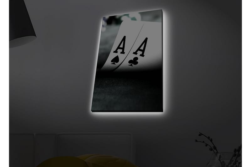 Lerretsbilde med LED-belysning - Spillkort med to ess i fokus - Svart / Hvit / Grønn - Innredning - Bilder & kunst - Lerretsbilder