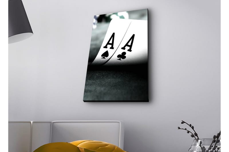 Lerretsbilde med LED-belysning - Spillkort med to ess i fokus - Svart / Hvit / Grønn - Innredning - Bilder & kunst - Lerretsbilder