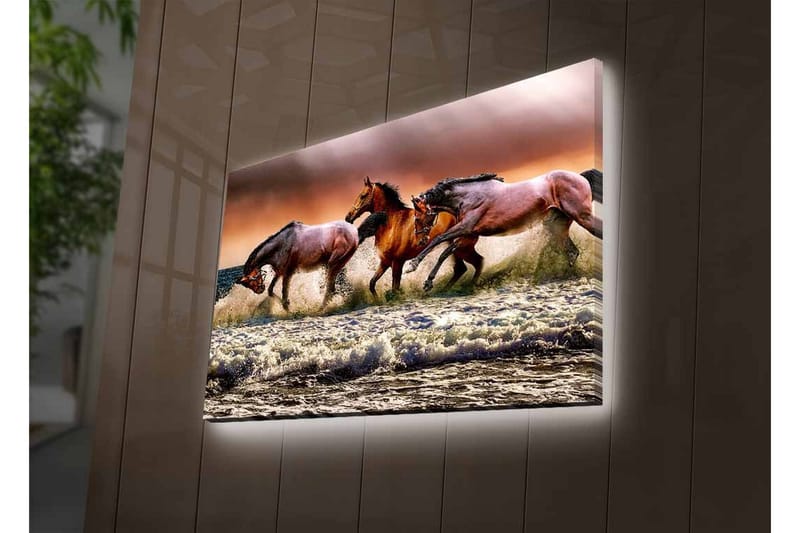 Lerretsbilde med LED-belysning - Sprudlende hester galopperer gjennom bølgene ved havet - Brun / Beige / Blå - Innredning - Bilder & kunst - Lerretsbilder