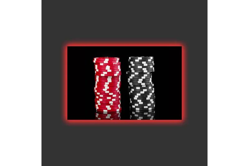 Lerretsbilde med LED-belysning - Stabler med pokersjetonger i rød og svart farge - Rød / Svart - Innredning - Bilder & kunst - Lerretsbilder