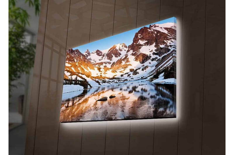 Lerretsbilde med LED-belysning - Storslått fjellandskap med speilblanke innsjøer og snødekte topper - Blå / Hvit / Gyllen - Innredning - Bilder & kunst - Lerretsbilder