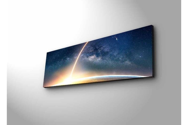 Lerretsbilde med LED-belysning - Storslått utsikt over jorden med en stjernehimmel og en lys stråle som strekker seg ut i rommet - Mørk blå / Lys oransje / Hvit - Innredning - Bilder & kunst - Lerretsbilder