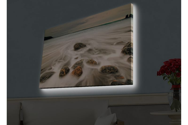 Lerretsbilde med LED-belysning - Strandscene med myke bølger som omslutter steiner - Grå / Beige / Svart - Innredning - Bilder & kunst - Lerretsbilder