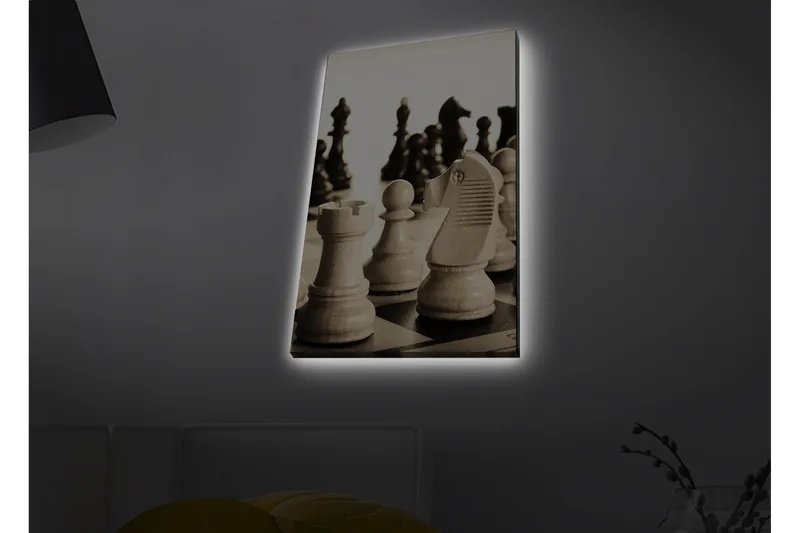 Lerretsbilde med LED-belysning - Strategisk sjakkoppsett med trebrikker - Beige / Svart / Brun - Innredning - Bilder & kunst - Lerretsbilder