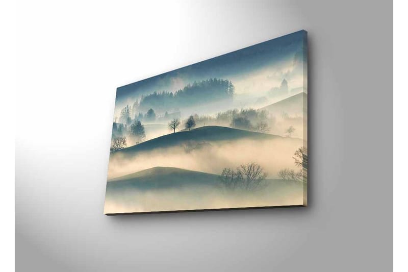 Lerretsbilde med LED-belysning - Tåke over bølgende landskap med ensomme trær - Grå / Blå / Beige - Innredning - Bilder & kunst - Lerretsbilder
