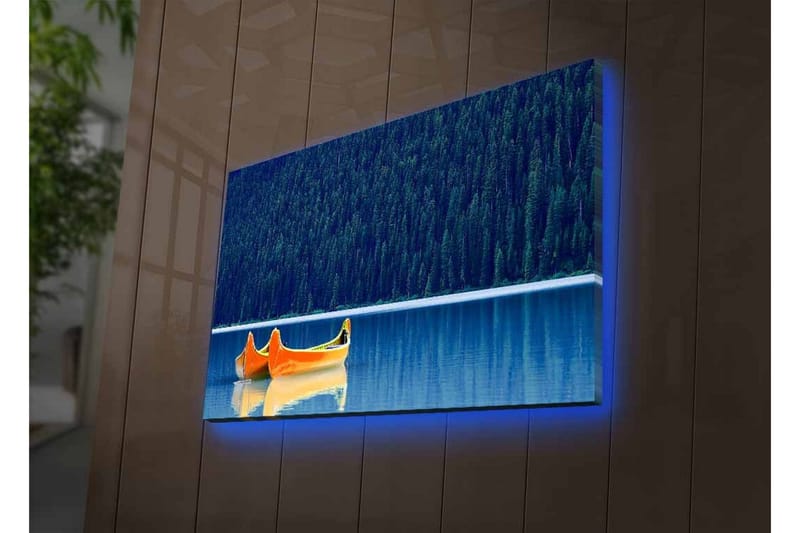 Lerretsbilde med LED-belysning - To kanoer i en speilblank innsjø omgitt av tett skog - Blå / Oransje - Innredning - Bilder & kunst - Lerretsbilder