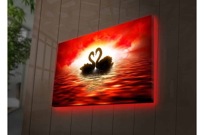 Lerretsbilde med LED-belysning - To svaner som danner et hjerte mot en dramatisk solnedgang - Rød / Svart / Oransje - Innredning - Bilder & kunst - Lerretsbilder