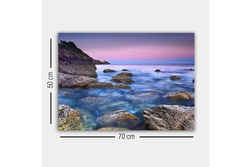 Lerretsbilde - Stemsmessig kystlandskap med klipper og hav - Blå / Grå / Lilla - Innredning - Bilder & kunst - Lerretsbilder