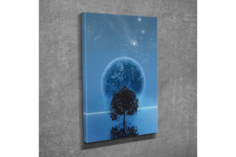 Lerretsbilde - Stjerneklar natt med en stor måne og silhuetten av et tre i horisonten - Mørk blå / Svart / Lys blå - Innredning - Bilder & kunst - Lerretsbilder