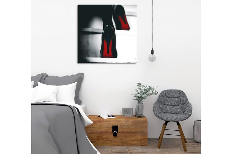 Lerretsbilde - Svarte høyhælte sko med røde detaljer - Svart / Rød - Innredning - Bilder & kunst - Lerretsbilder