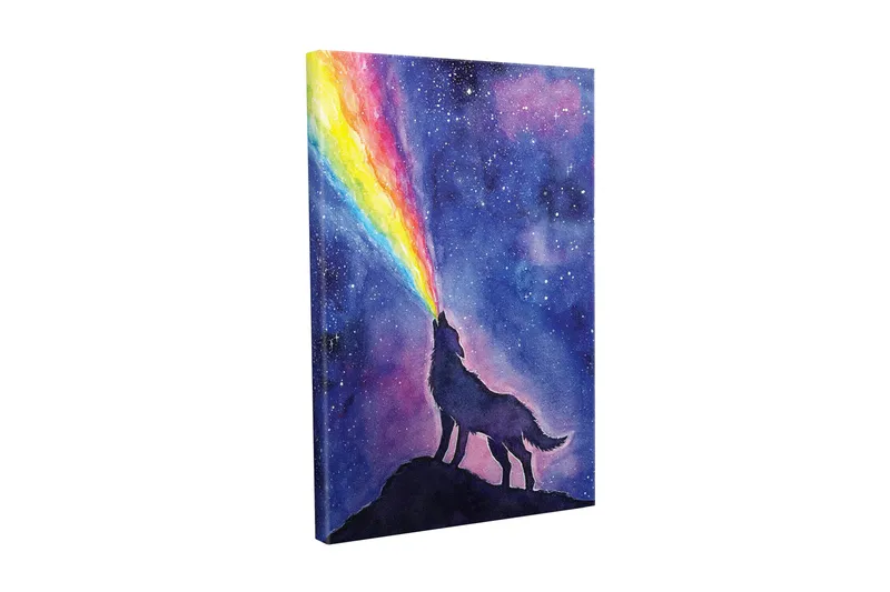 Lerretsbilde - Ulv som hyler mot en fargerik regnbue på nattehimmelen, Mørk blå / lilla / regnbuefarger