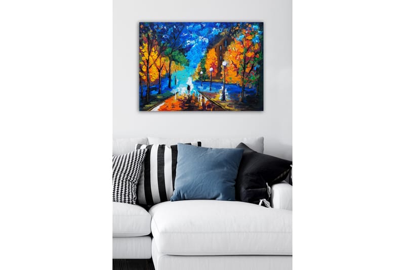 Lerretsbilde - Vakker bypark med fargerike høsttrær og en tursti i skumringen - Blå / Oransje / Grønn - Innredning - Bilder & kunst - Lerretsbilder