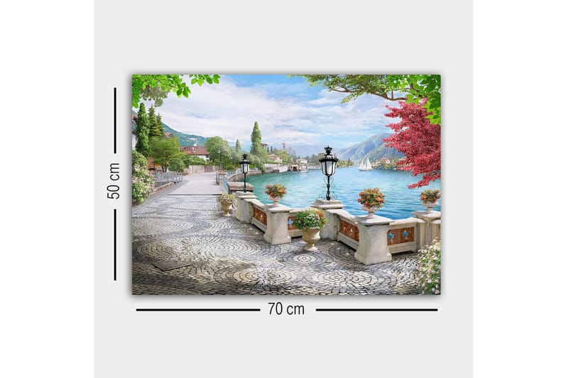 Lerretsbilde - Vakker utsikt over innsjøen med promenade og blomster i potter - Grønn / Blå / Rosa - Innredning - Bilder & kunst - Lerretsbilder