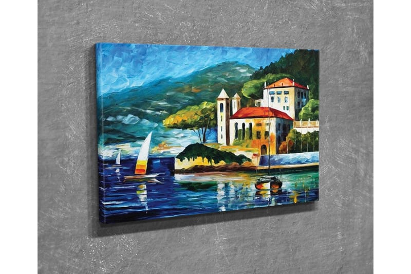 Lerretsbilde - Vakkert kystlandskap med seilbåter og en pittoresk bygning ved vannet - Blå / Grønn / Rød - Innredning - Bilder & kunst - Lerretsbilder