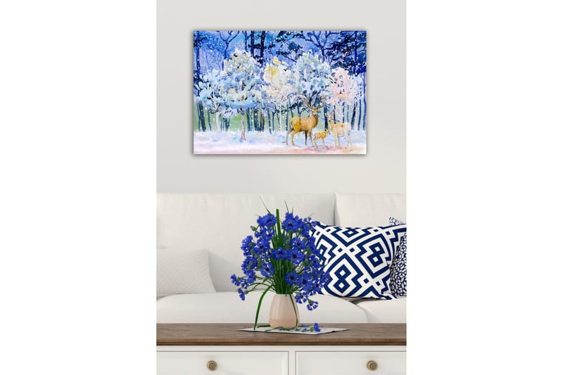 Lerretsbilde - Vinterlandskap med hjort og snødekte trær - Blå / Hvit / Beige - Innredning - Bilder & kunst - Lerretsbilder