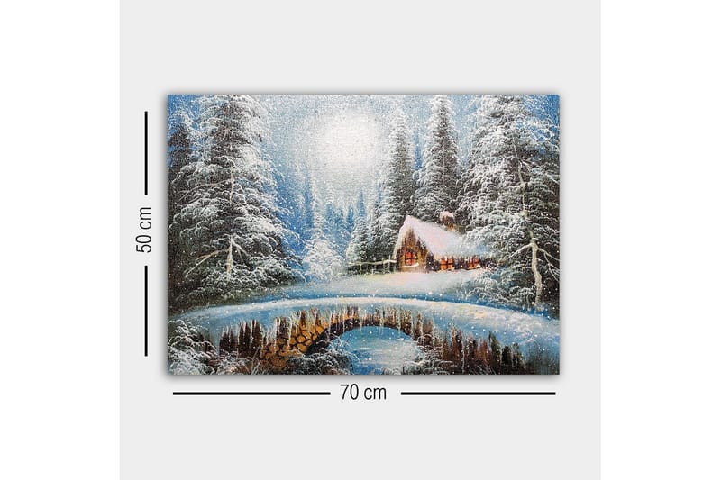 Lerretsbilde - Vinterlandskap med hytte og snødekte trær - Hvit / Blå / Brun - Innredning - Bilder & kunst - Lerretsbilder