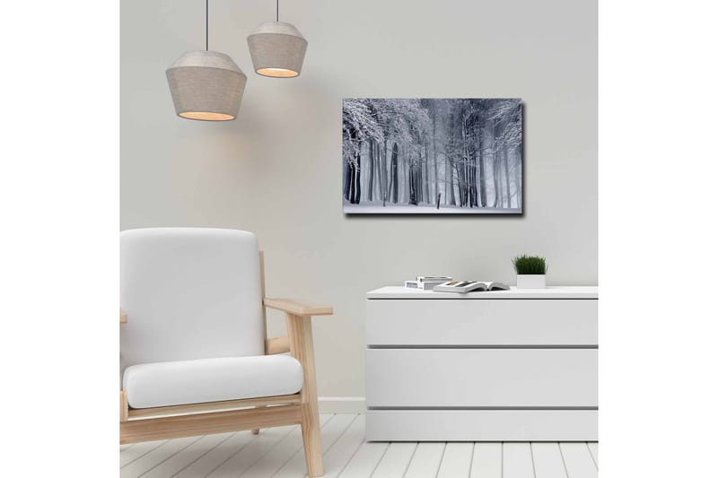 Lerretsbilde - Vinterskog med snødekte trær - Hvit / Grå / Svart - Innredning - Bilder & kunst - Lerretsbilder