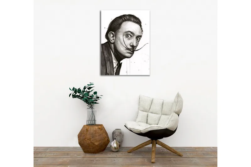 Lerretsbilde - Portrett av en mann med en særegen bart og intense øyne - Svart / Grå / Hvit - Innredning - Bilder & kunst - Lerretsbilder