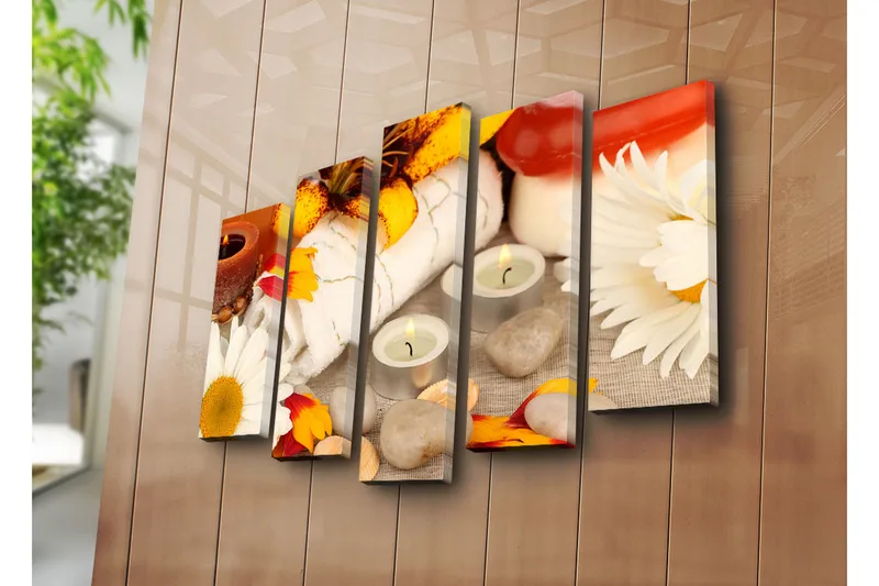 Stort lerretsbilde i 5 deler 105x70 cm - Avslappende spa-miljø med blomster og stearinlys - Gul / Hvit / Brun - Innredning - Bilder & kunst - Lerretsbilder