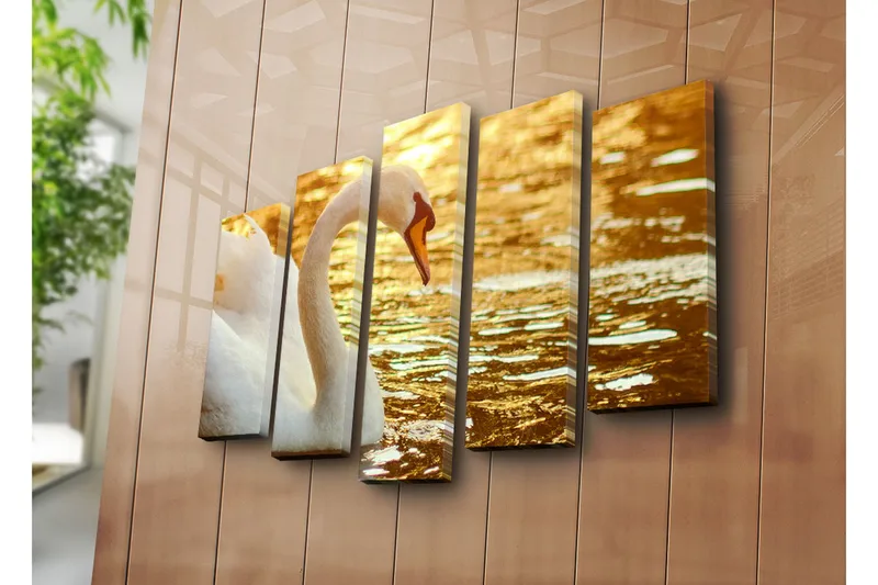 Stort lerretsbilde i 5 deler 105x70 cm - Elegant svane ved vannoverflaten - Hvit / Gull / Oransje - Innredning - Bilder & kunst - Lerretsbilder