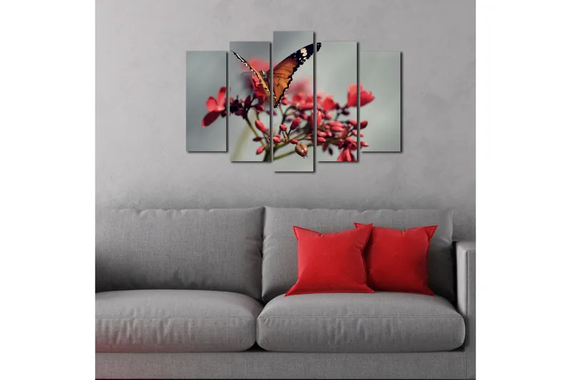 Stort lerretsbilde i 5 deler 105x70 cm - Fargerik sommerfugl på blomster - Oransje / Rød / Grønn - Innredning - Bilder & kunst - Lerretsbilder