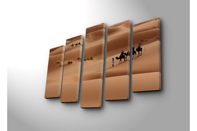 Stort lerretsbilde i 5 deler 105x70 cm - Kamelkaravane som beveger seg gjennom sanddyner - Sandbeige / Lys brun / Grønn - Innredning - Bilder & kunst - Lerretsbilder