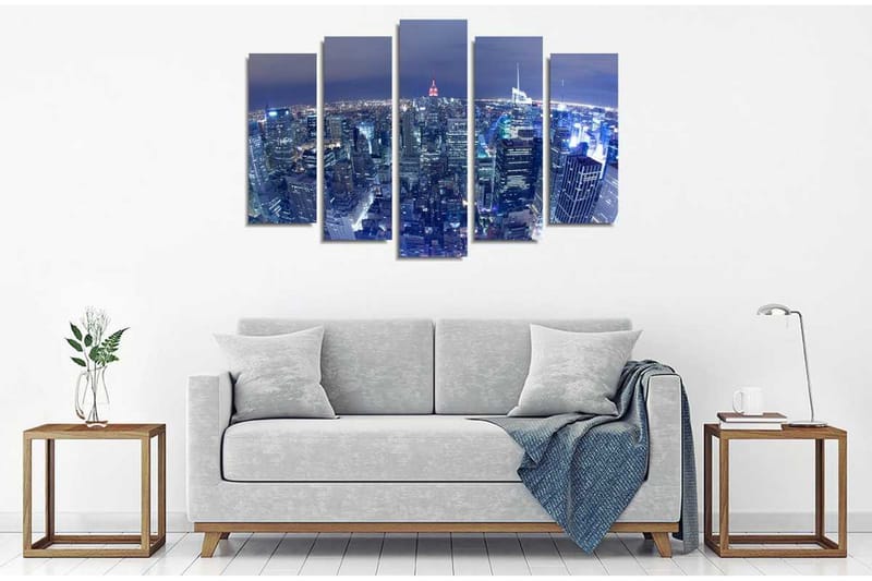 Stort lerretsbilde i 5 deler 105x70 cm - Nattlig bysilhuett med glitrende skyskrapere - Mørk blå / Lys blå / Rød - Innredning - Bilder & kunst - Lerretsbilder
