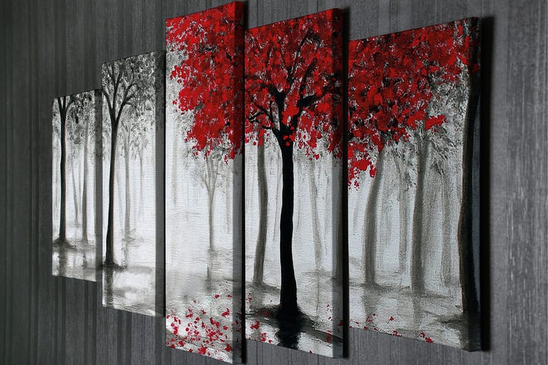 Stort lerretsbilde i 5 deler 105x70 cm - Rødskiftende trær i et tåkete skogsmiljø - Rød / Svart / Grå - Innredning - Bilder & kunst - Lerretsbilder