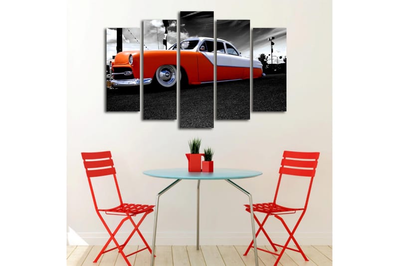 Stort lerretsbilde i 5 deler 105x70 cm - Retrobil med oransje og hvit lakk - Oransje / Hvit / Grå - Innredning - Bilder & kunst - Lerretsbilder