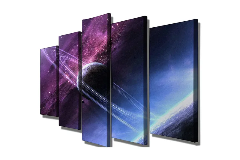 Stort lerretsbilde i 5 deler 105x70 cm - Romlandskap med en planet og ringer på en stjernehimmel, Lilla / Blå / Svart