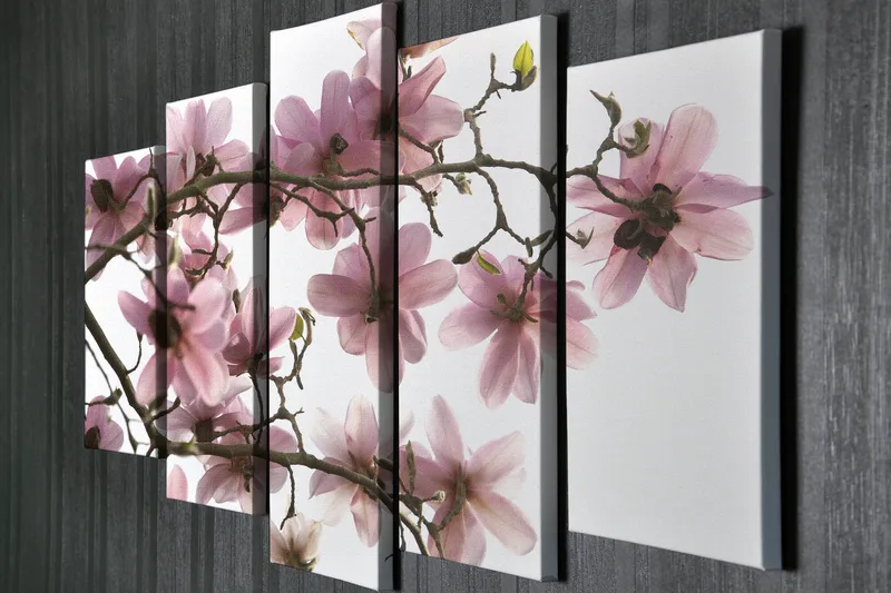 Stort lerretsbilde i 5 deler 105x70 cm - Rosa magnoliablomster på grener - Rosa / Grønn / Brun - Innredning - Bilder & kunst - Lerretsbilder