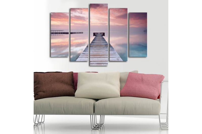 Stort lerretsbilde i 5 deler 105x70 cm - Stillhet ved en brygge i solnedgangens myke lys - Lilla / Rosa / Blå - Innredning - Bilder & kunst - Lerretsbilder