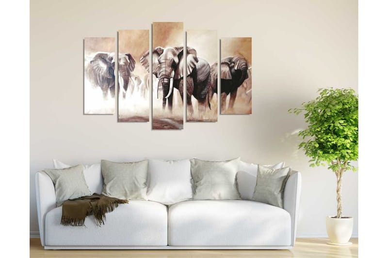 Stort lerretsbilde i 5 deler 105x70 cm - Tre majestetiske elefanter i et tåkete savannemiljø - Grå / Beige / Brun - Innredning - Bilder & kunst - Lerretsbilder