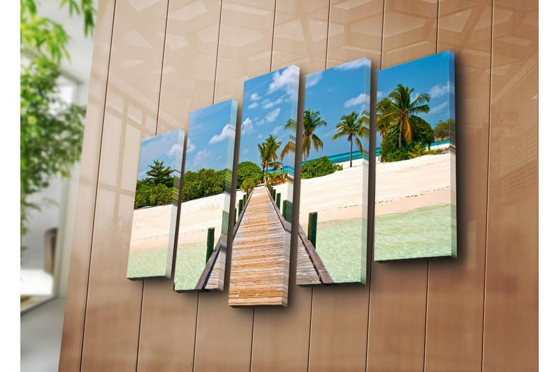 Stort lerretsbilde i 5 deler 105x70 cm - Vakker strandpromenade med palmer og turkis vann - Grønn / Blå / Beige - Innredning - Bilder & kunst - Lerretsbilder