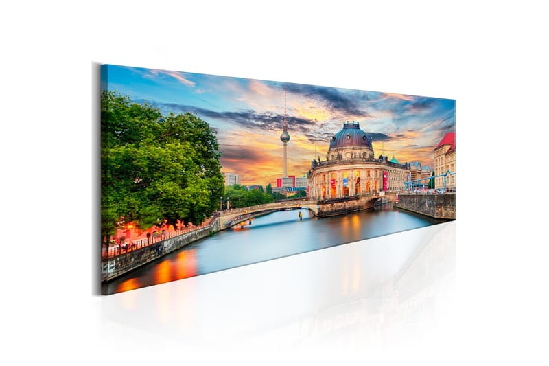 Tavla Berlin: Museum Island 150x50 VALUE_MISSING_1 - Innredning - Bilder & kunst - Lerretsbilder