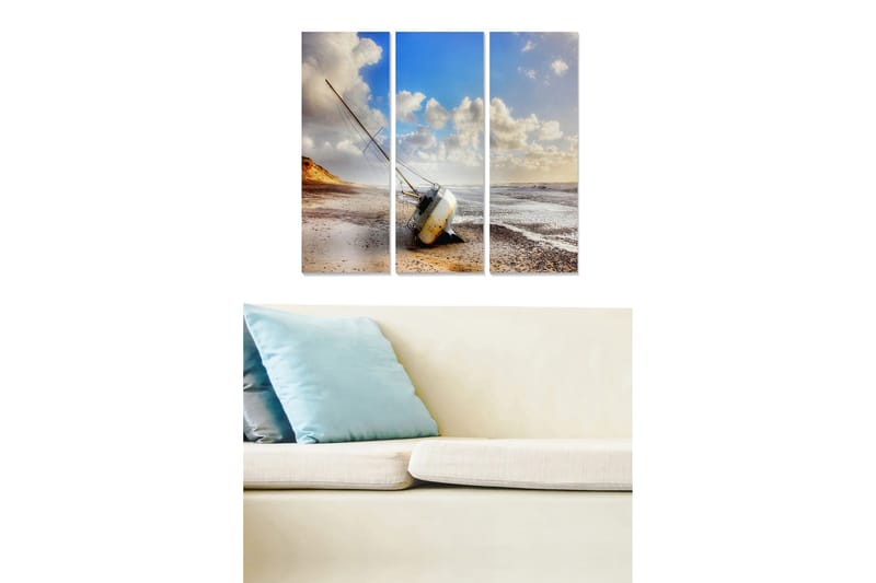 Trelerret 3-delt 50x70 cm - Strandlandskap med en strandet båt - Blå / Beige / Hvit - Innredning - Bilder & kunst - Lerretsbilder