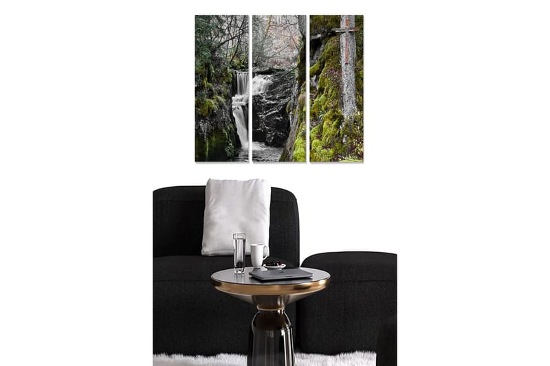 Trelerretsbilde 3-delt 50x70 cm - Foss omgitt av frodig mose og trær, Grønn / Svart / Hvit