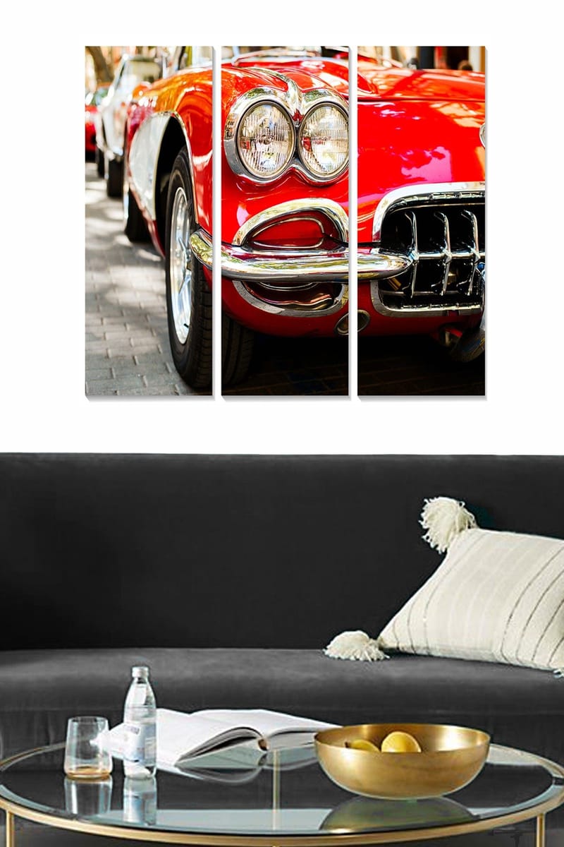 Trelerretsbilde 3-delt 50x70 cm - Klassisk rød sportsbil med skinnende kromdetaljer, Rød / Krom / Svart