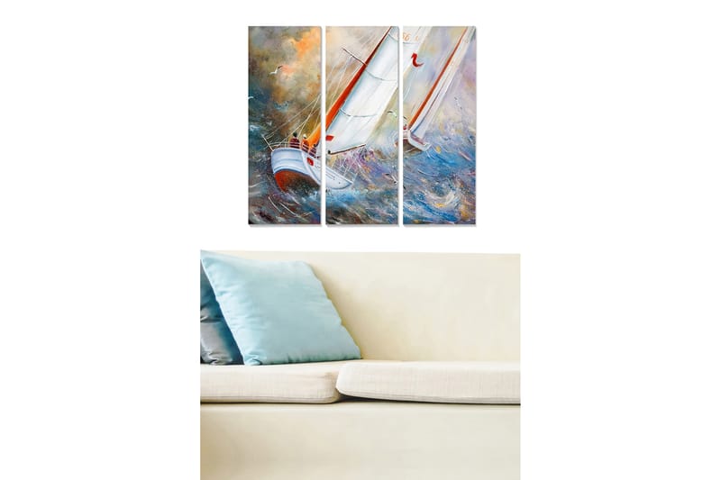 Trelerretsbilde 3-delt 50x70 cm - Seilbåt navigerer gjennom stormfulle farvann, Blå / Hvit / Oransje