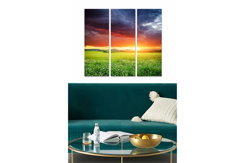 Trelerretsbilde i tre, 3 deler, 50x70 cm - Storslått solnedgang over en grønn eng, Grønn / Oransje / Blå