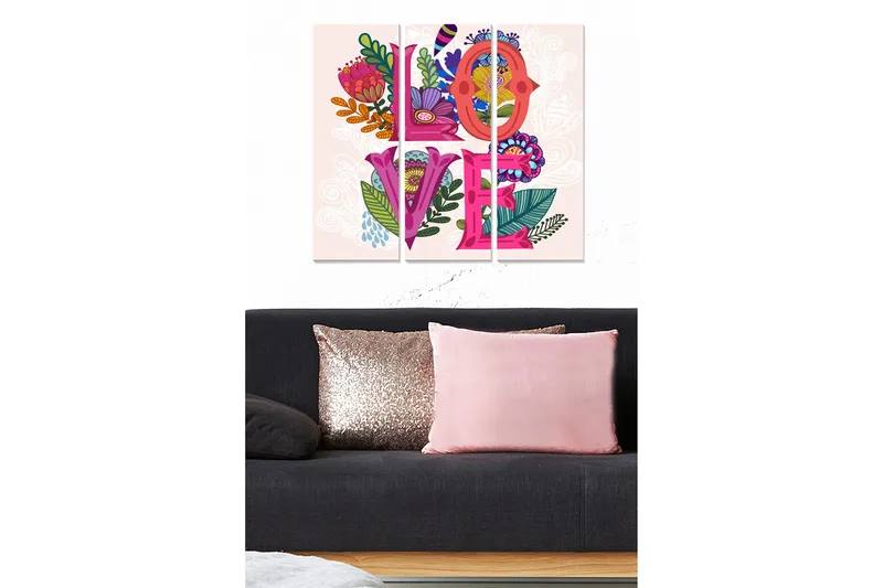 Trelerretsbilde i tre, 3-delt, 50x70 cm - Fargerik komposisjon med ordet LOVE omgitt av blomster og blader, Rosa / Grønn / Lilla