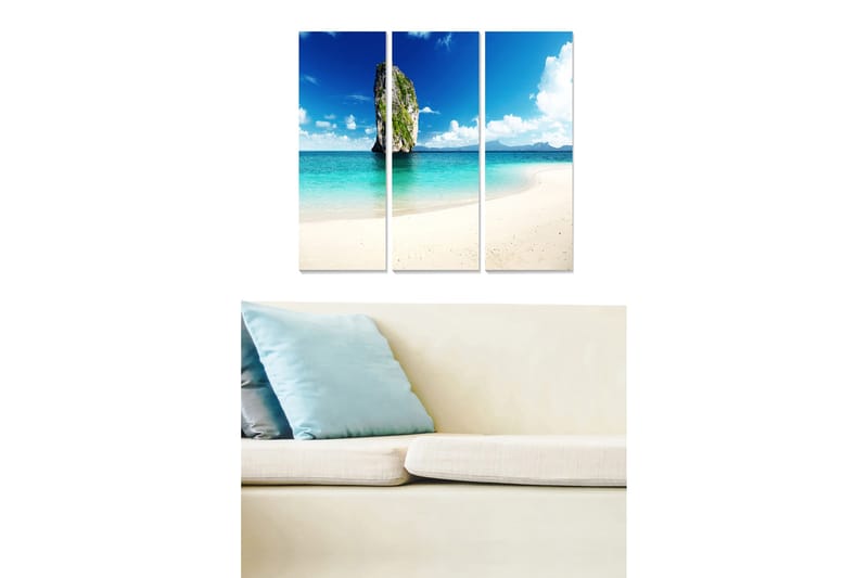 Trelerretsbilde i tre, 3-delt, 50x70 cm - Vakker strand med fjellformasjon og klar blå himmel, Blå / Turkis / Hvit