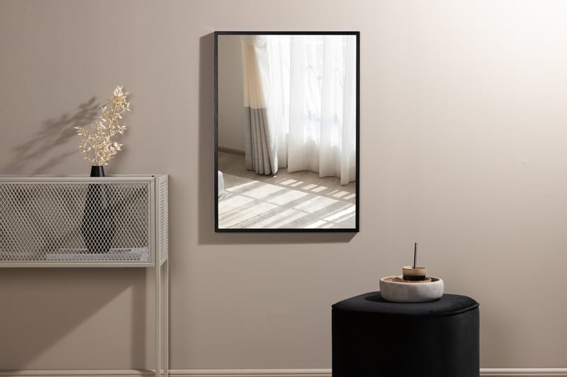 Poster Curtain 70x100 cm - Beige - Innredning - Bilder & kunst - Posters