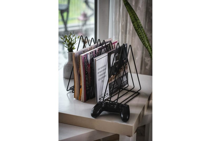 Horatio Tidningsställ 28x23 cm - Sort - Innredning - Dekorasjon - Pyntegjenstand - Pyntebok & coffee table book