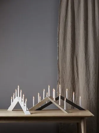 Arrow lysestake 69 cm - hvit - Innredning - Julepynt & helgedekorasjon - Julepynt & juledekorasjon
