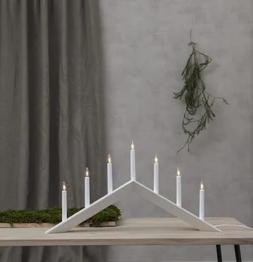 Arrow lysestake 69 cm - hvit - Innredning - Julepynt & helgedekorasjon - Julepynt & juledekorasjon